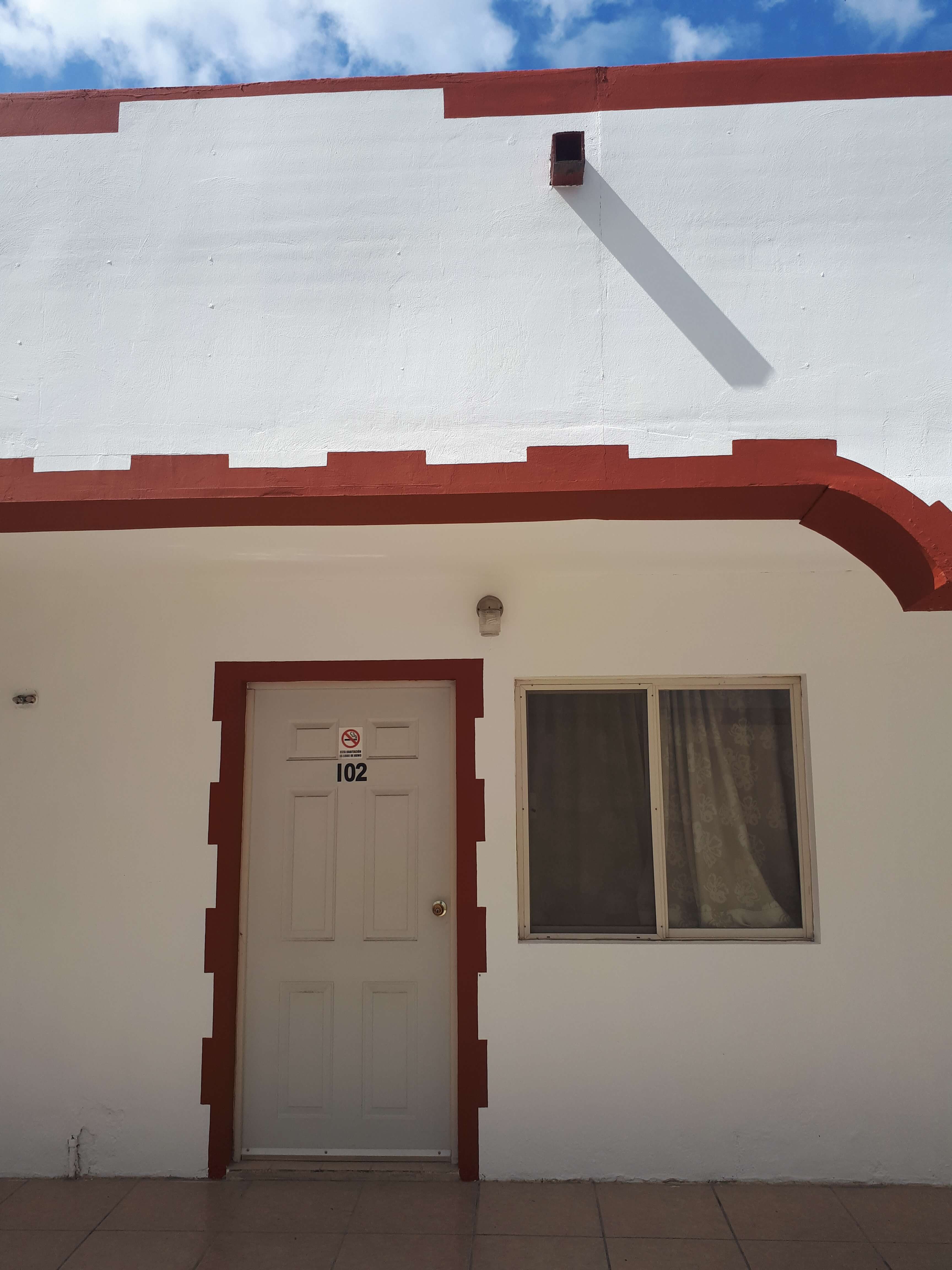 Exterior, Renta de Departamentos en Caderyta